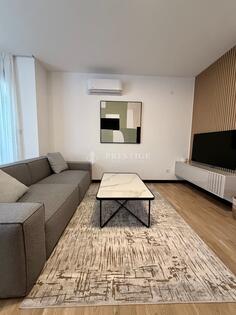 Dvosoban stan 70m2 - Podgorica - Gorica C