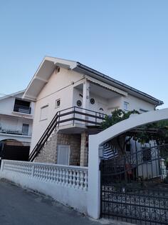 Dvoiposoban stan 50m2 - Vodice - Grad - Vodice