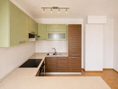 Dvosoban stan 56m2 - Podgorica - Iza Delte (1. Maj)