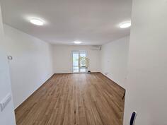 Jednosoban stan 45m2 - Podgorica - Stari Aerodrom