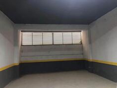 Garaža 30m2 - Budva - Lazi