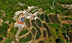 Građevinsko zemljište 4400m2 - Cetinje - Dobrsko Selo