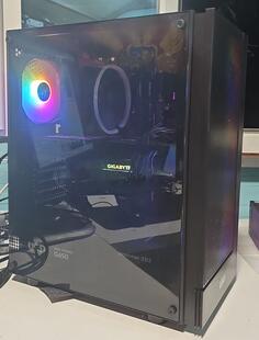 I7 11700, RTX 3070, 16GB, 512GB SSD - Intel i7 - 16GB GB DDR4 - HDD + SSD