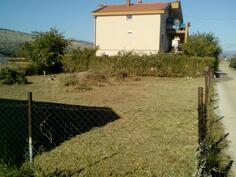 Građevinsko zemljište 397m2 - Podgorica - Sadine