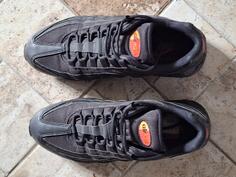 Nike Air Max 95 Essential