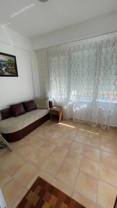 Dvosoban stan 65m2 - Budva - Podmaine