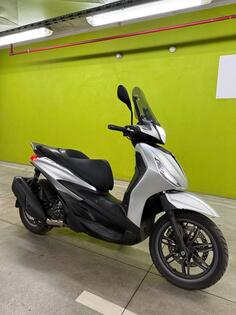 Piaggio - Beverly 300 S