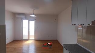 Jednosoban stan 42m2 - Nikšić - Nikšić (uži dio)