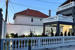 Porodična kuća 222m2 - Palilula - Borča
