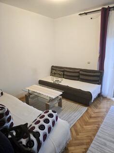 Garsonjera 27m2 - Podgorica - Stari Aerodrom