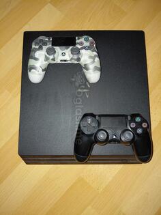 Sony - PlayStation 4