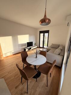 Dvosoban stan 61m2 - Podgorica - Tološi
