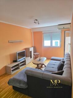 Jednosoban stan 40m2 - Podgorica - Podgorica (uži dio)