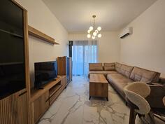 Jednosoban stan 53m2 - Bar - Šušanj