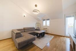 Dvosoban stan 72m2 - Podgorica - Momišići