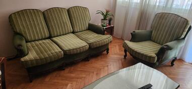 Stilski trosjed i fotelja Luj XV