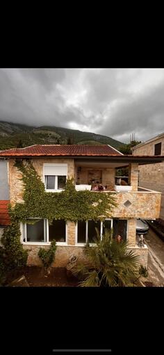 Porodična kuća 83m2 - Bar - Sutomore