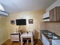 Garsonjera 24m2 - Podgorica - Zabjelo