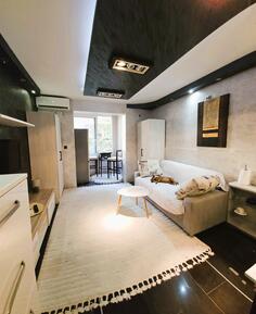Garsonjera 25m2 - Podgorica - Gorica C Vezirov most