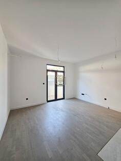 Garsonjera 24m2 - Podgorica - Zagorič