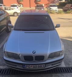 BMW - 320