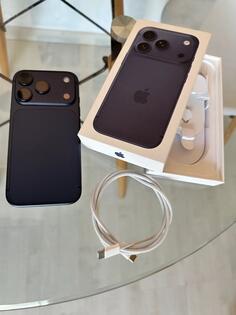 Apple - 17 pro max