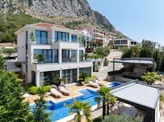 Vila 400m2 - Budva - Blizikuće