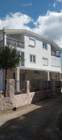 Trosoban stan 54m2 - Bar - Bar (uži dio) makedonsko