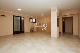 Kancelarija 30m2 - Podgorica - Stari Aerodrom