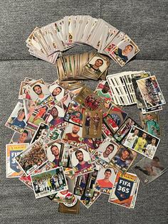 Panini FIFA 365 – lot od oko 700 sličica