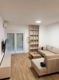 Jednosoban stan 53m2 - Podgorica - Momišići