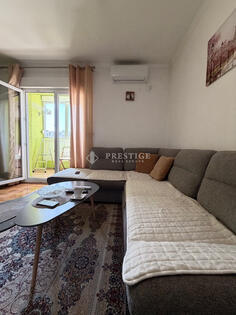 Garsonjera 31m2 - Podgorica - Stari Aerodrom