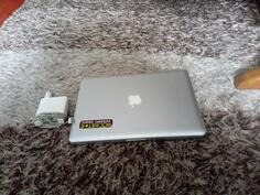 Apple  - 10.1" Intel Ostalo 4GB GB