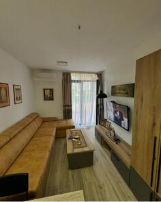 Garsonjera 23m2 - Podgorica - Blok 9