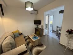 Garsonjera 28m2 - Budva - Babin Do