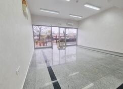 Lokal 43m2 - Podgorica - Stari Aerodrom