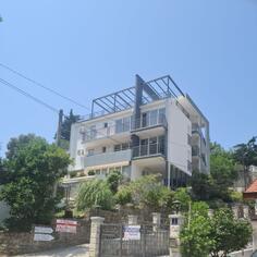 Trosoban stan 140m2 - Herceg Novi - Zelenika Herceg Novi
