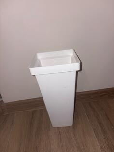 Bijele plastične saksije za cvijeće (10 komada)