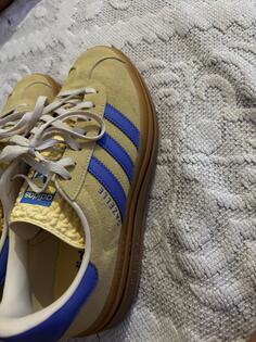 patike adidas