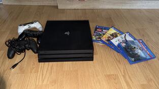 Sony - PlayStation 4
