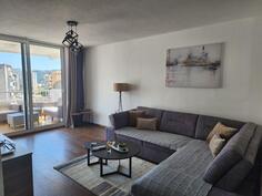 Dvosoban stan 80m2 - Bar - Centar grada