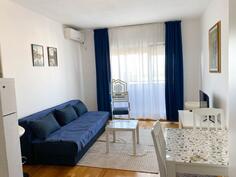 Garsonjera 30m2 - Podgorica - Tuški put