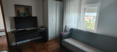 Porodična kuća 45m2 - Podgorica - Malo Brdo