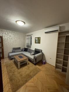 Dvosoban stan 80m2 - Podgorica - Stari Aerodrom