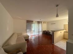 Trosoban stan 90m2 - Budva - Petrovac