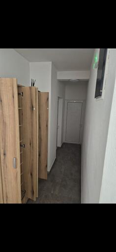 Kuća sa više stanova 125m2 - Bar - Bar (uži dio)