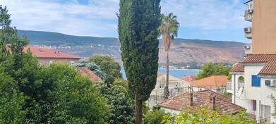 Jednosoban stan 32m2 - Herceg Novi - Centar grada
