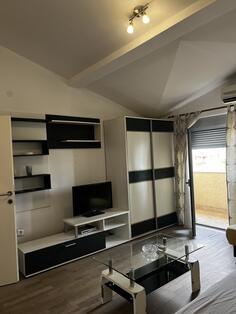 Garsonjera 28m2 - Podgorica - Avnoja 9 Zabjelo