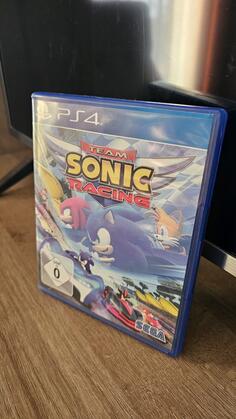 TeamSonicRacingPS4 za PlayStation 4