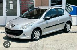 Peugeot - 206 plus - 1.4 HDI